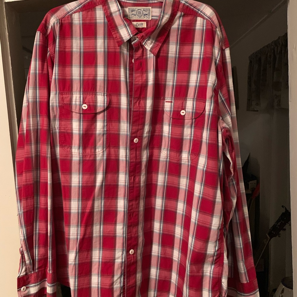 EUC Lucky Brand mens red plaid shirt